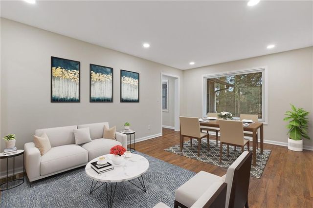 862 Hearthstone Drive, Stone Mountain, GA 30083