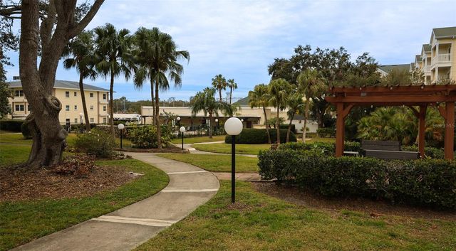 1235 S HIGHLAND AVENUE 4-306, Clearwater, FL 33756