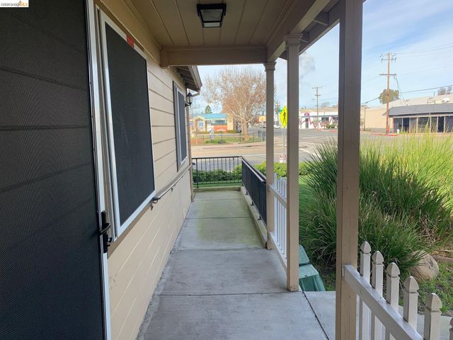 2 Belshaw St, Antioch, CA 94509