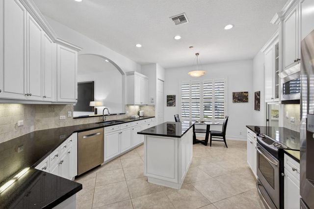 10418 Orchid Reserve Drive 13d, West Palm Beach, FL 33412