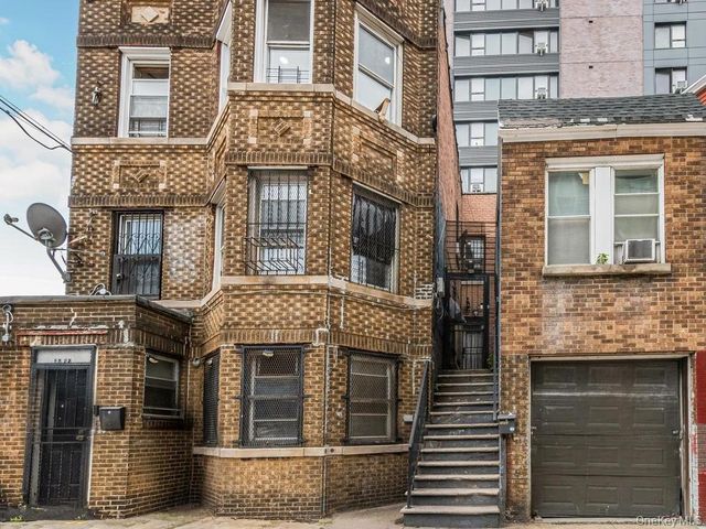 1893 Longfellow Avenue, Bronx, NY 10460