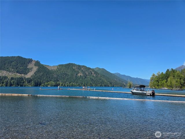 331 N Wynoochee Drive, Hoodsport, WA 98548