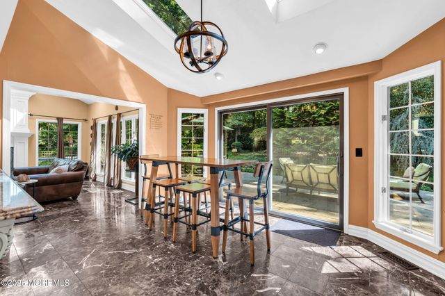 29 Red Coach Lane, Holmdel, NJ 07733