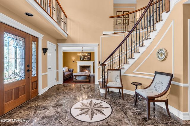 29 Red Coach Lane, Holmdel, NJ 07733