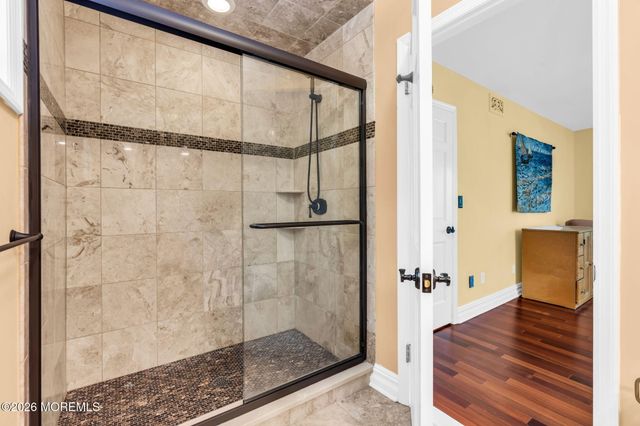 29 Red Coach Lane, Holmdel, NJ 07733
