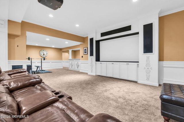 29 Red Coach Lane, Holmdel, NJ 07733