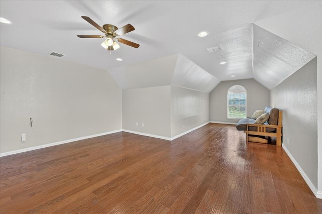 9713 Corral Drive, Fort Worth, TX 76244