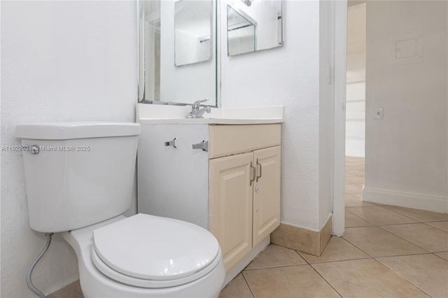 4415 Treehouse Ln C, Tamarac, FL 33319