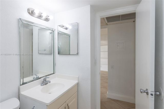 4415 Treehouse Ln C, Tamarac, FL 33319