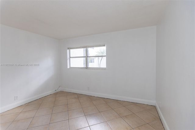 4415 Treehouse Ln C, Tamarac, FL 33319