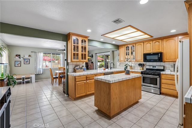 32924 Acklins, Acton, CA 93510