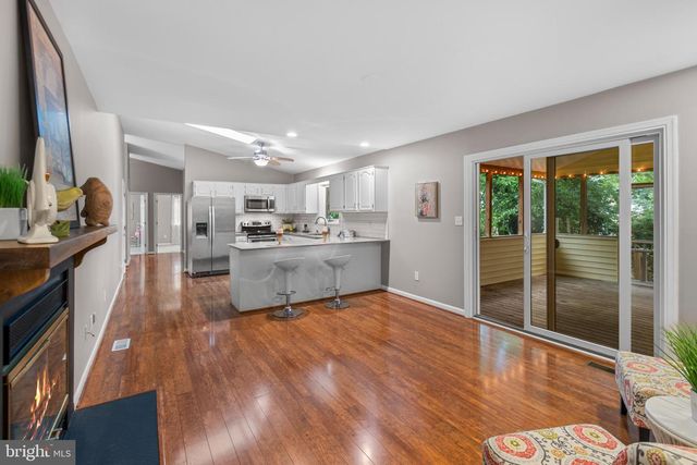 1132 BAY RIDGE RD, Annapolis, MD 21403