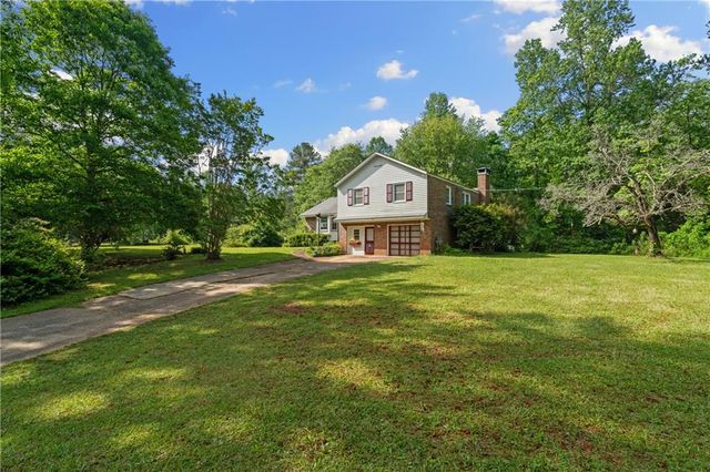 768 Burwell Road, Carrollton, GA 30117