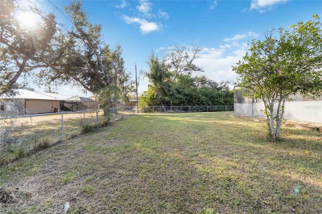 22285 WALTON AVENUE, Port Charlotte, FL 33952