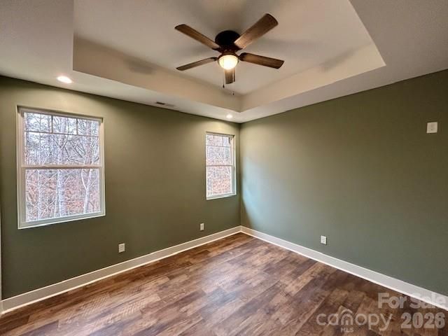 420 Scarlett Oak Court NE, Lenoir, NC 28645