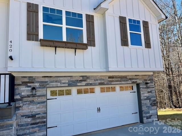 420 Scarlett Oak Court NE, Lenoir, NC 28645