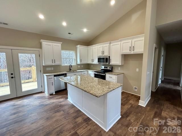 420 Scarlett Oak Court NE, Lenoir, NC 28645