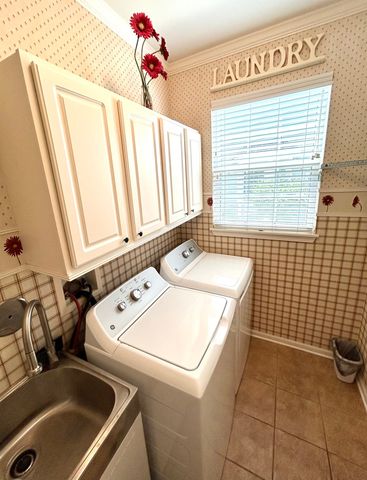 21105 Silver Moon Lake Way, Crest Hill, IL 60403