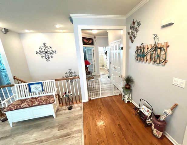21105 Silver Moon Lake Way, Crest Hill, IL 60403