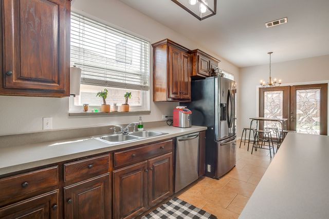 4220 Highgate Road, Fort Worth, TX 76244