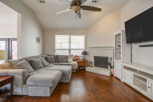 4220 Highgate Road, Fort Worth, TX 76244