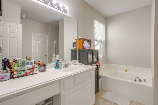 4220 Highgate Road, Fort Worth, TX 76244