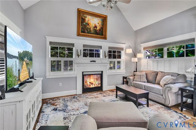 196 Summer Haven Dr, Reedville, VA 22539