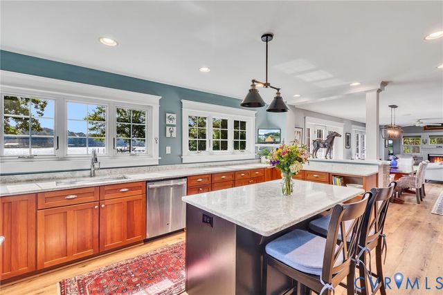 196 Summer Haven Dr, Reedville, VA 22539