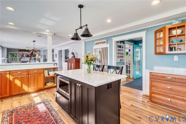 196 Summer Haven Dr, Reedville, VA 22539