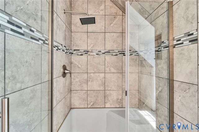 196 Summer Haven Dr, Reedville, VA 22539