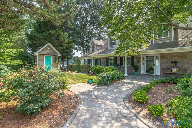 196 Summer Haven Dr, Reedville, VA 22539