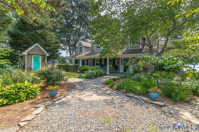 196 Summer Haven Dr, Reedville, VA 22539