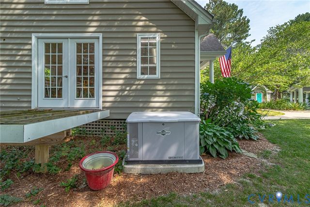 196 Summer Haven Dr, Reedville, VA 22539