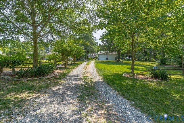 196 Summer Haven Dr, Reedville, VA 22539
