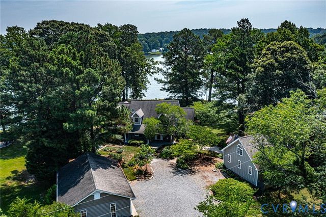 196 Summer Haven Dr, Reedville, VA 22539