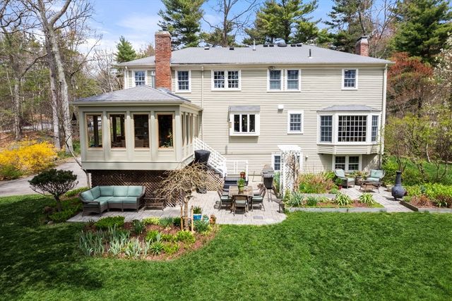 7 Goulding St. East, Sherborn, MA 01770