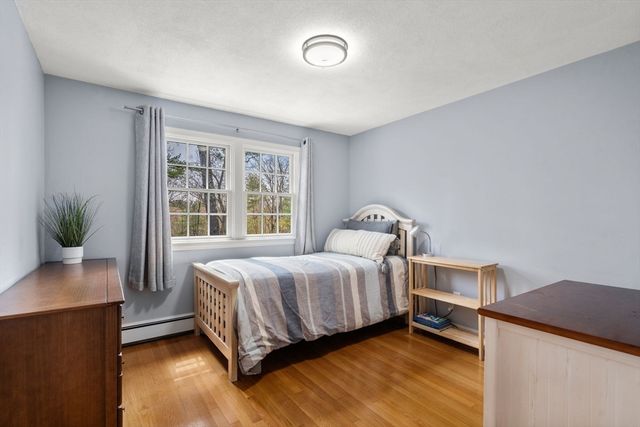 7 Goulding St. East, Sherborn, MA 01770