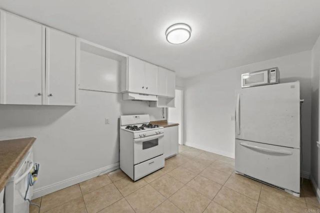 1992 Ensenada Street, Lemon Grove, CA 91945