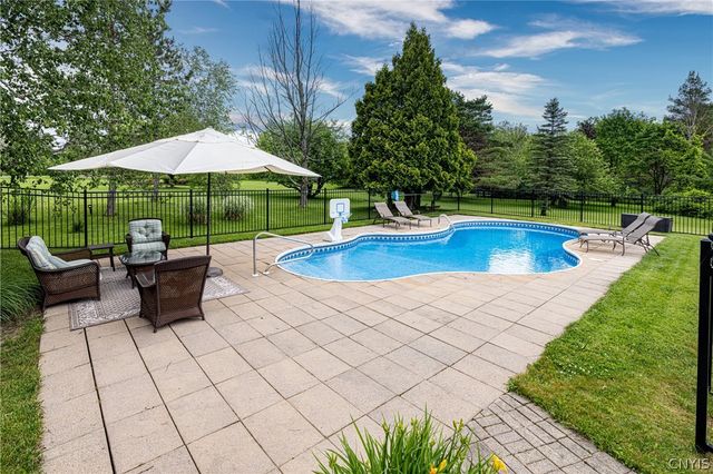 3500 County Line Road, Skaneateles, NY 13152
