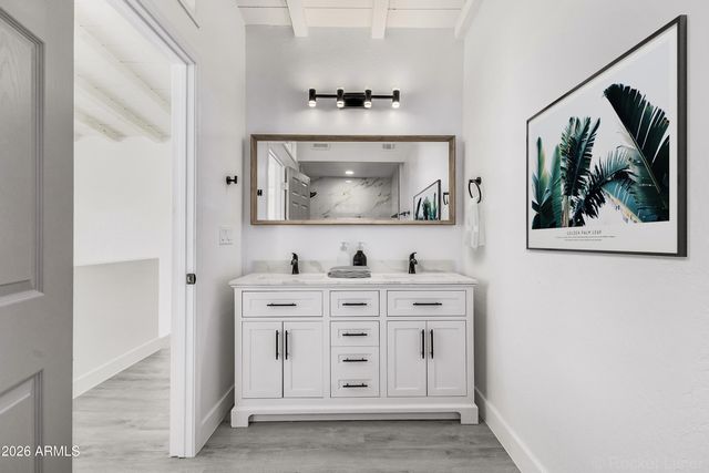 1647 W VILLA RITA Drive, Phoenix, AZ 85023