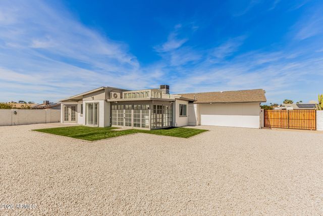 1647 W VILLA RITA Drive, Phoenix, AZ 85023