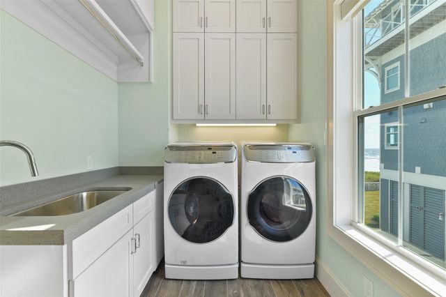 11707 Beachside, Galveston, TX 77554