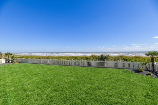 11707 Beachside, Galveston, TX 77554