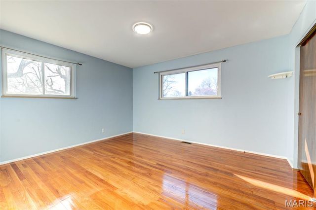 660 Crabapple Lane, Florissant, MO 63031