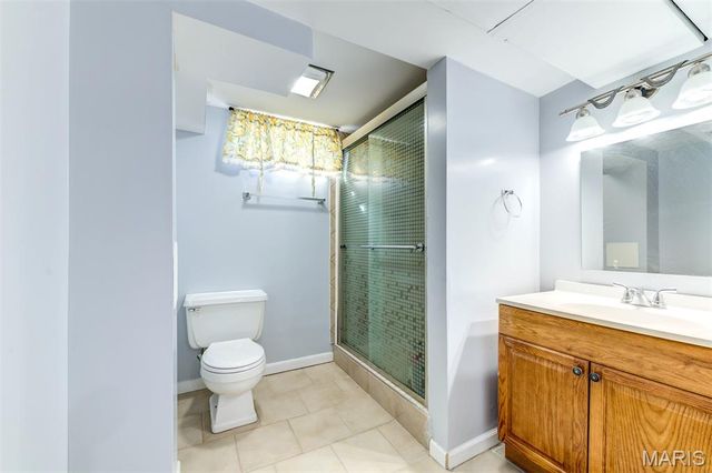 660 Crabapple Lane, Florissant, MO 63031