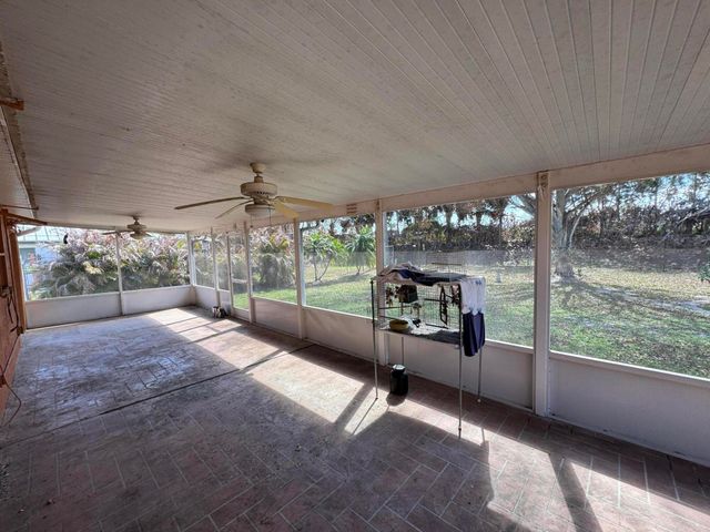 582 SE Karrigan Terrace, Port St. Lucie, Port St Lucie, FL 34983