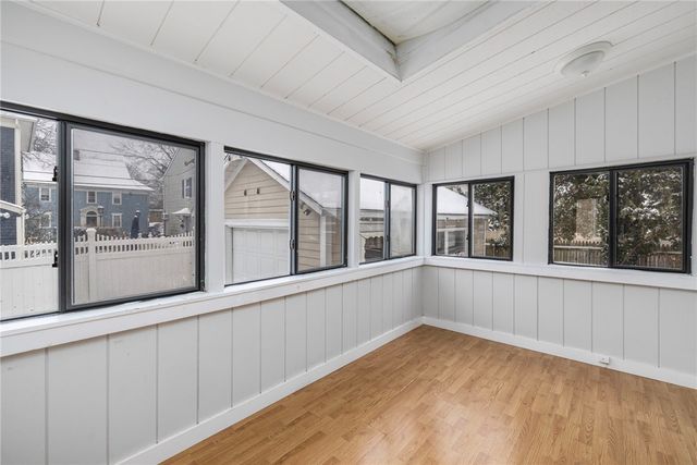 10 Broad Street 1, Warren, RI 02885