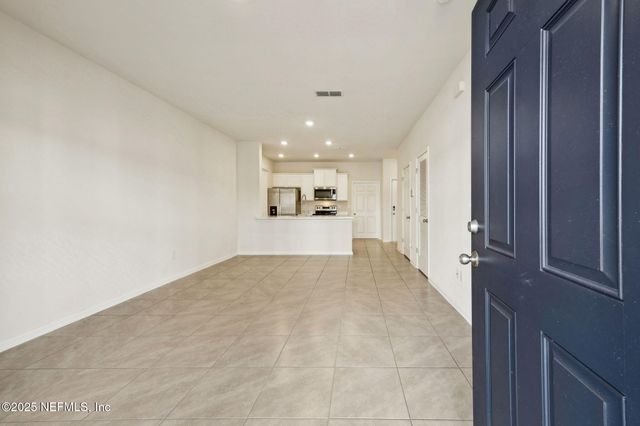 86752 SHORTLINE Circle, Yulee, FL 32097