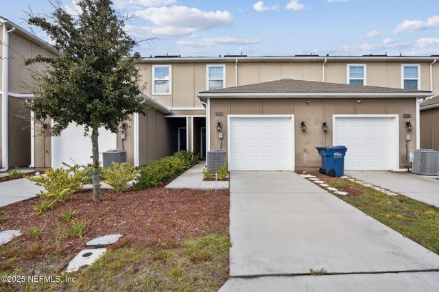 86752 SHORTLINE Circle, Yulee, FL 32097