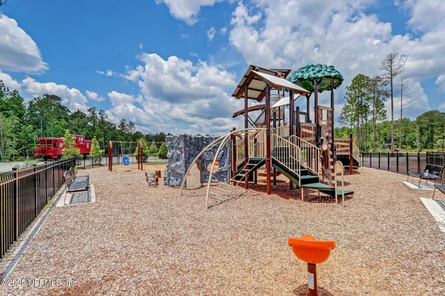 86752 SHORTLINE Circle, Yulee, FL 32097